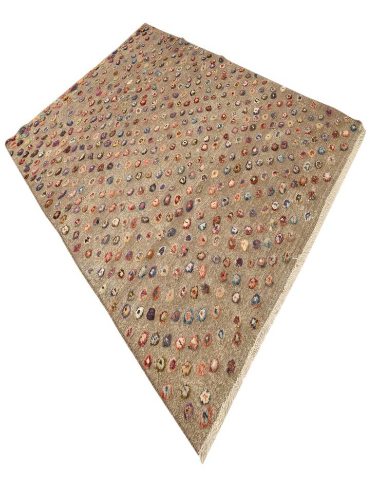 Detail image of 6' 8 x 9' 8  Hand Knotted Darya Wool Rug