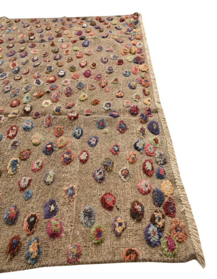 Detail image of 6' 8 x 9' 8  Hand Knotted Darya Wool Rug