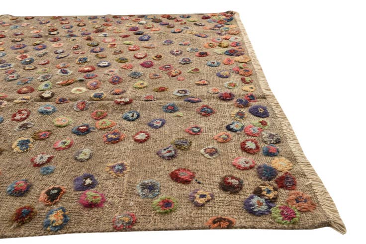 Detail image of 6' 8 x 9' 8 Hand Knotted Darya Wool Rug