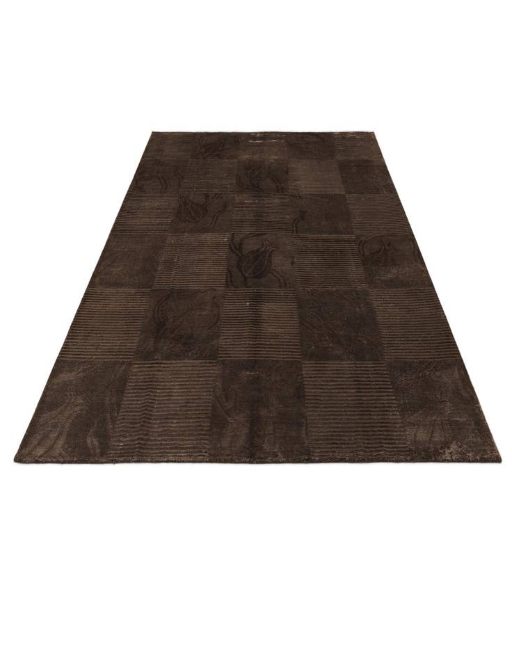 Detail image of 7' 9 x 9' 9  Hand Knotted Darya Wool Rug