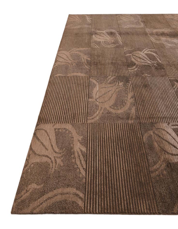 Detail image of 8' x 9' 8  Hand Knotted Darya Wool Rug