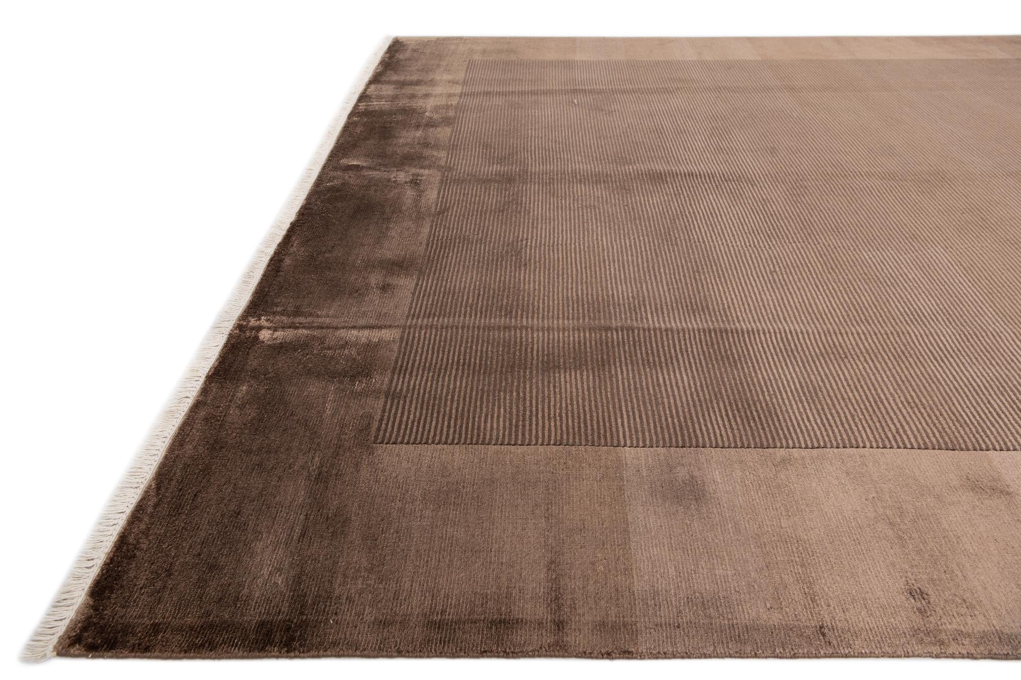 8' x 11' 6 Hand Knotted Darya Wool Rug