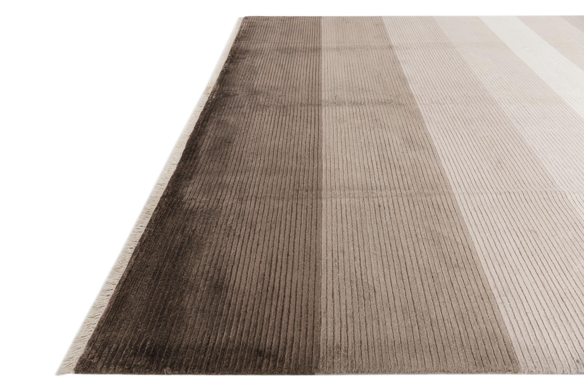 8' 2 x 11' 6 Hand Knotted Darya Wool Rug