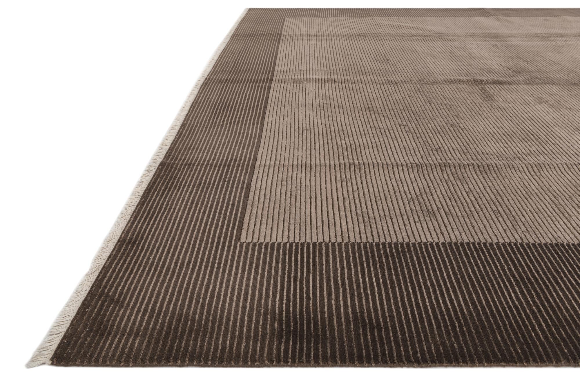 9' 9 x 13' 3 Hand Knotted Darya Wool Rug