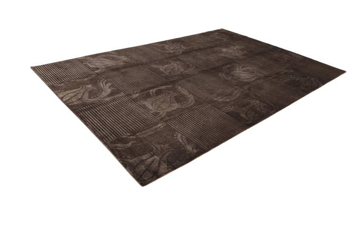 Detail image of 6' 8 x 9' 11 Hand Knotted Darya Wool Rug