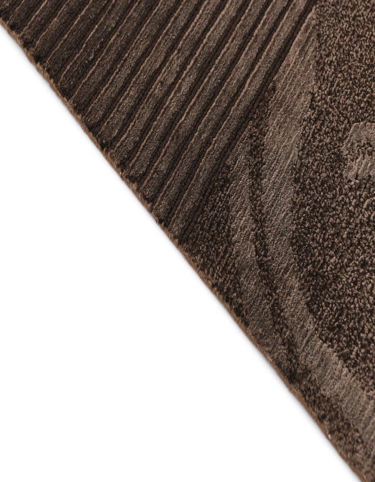 Detail image of 6' 8 x 9' 11  Hand Knotted Darya Wool Rug