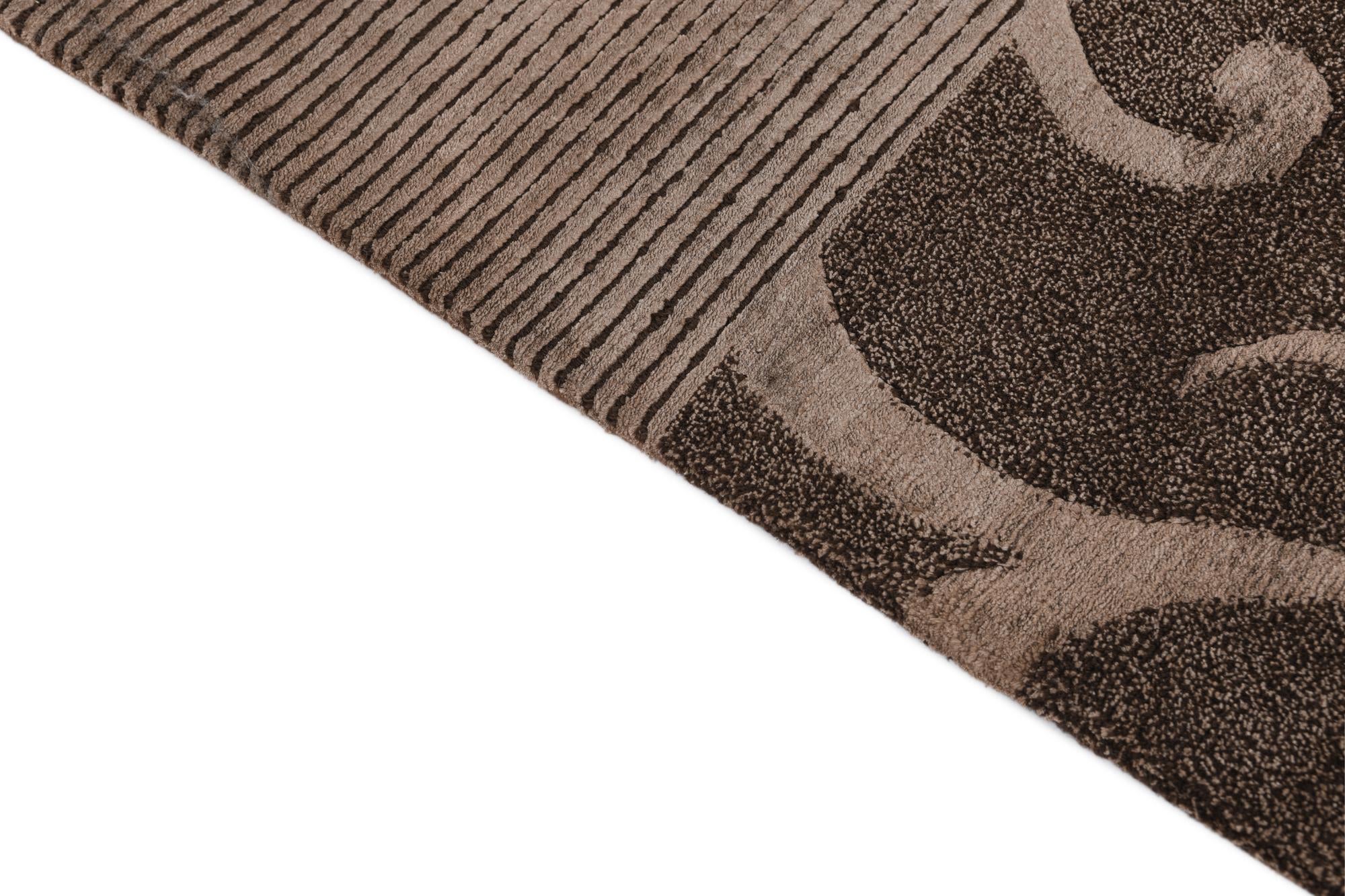 6' 8 x 10' Hand Knotted Darya Wool Rug