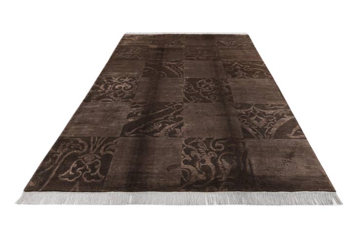 Detail image of 6' 9 x 10' Hand Knotted Darya Wool Rug