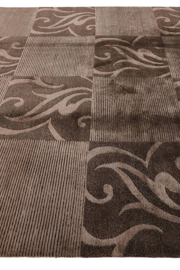 Detail image of 6' 8 x 10' Hand Knotted Darya Wool Rug