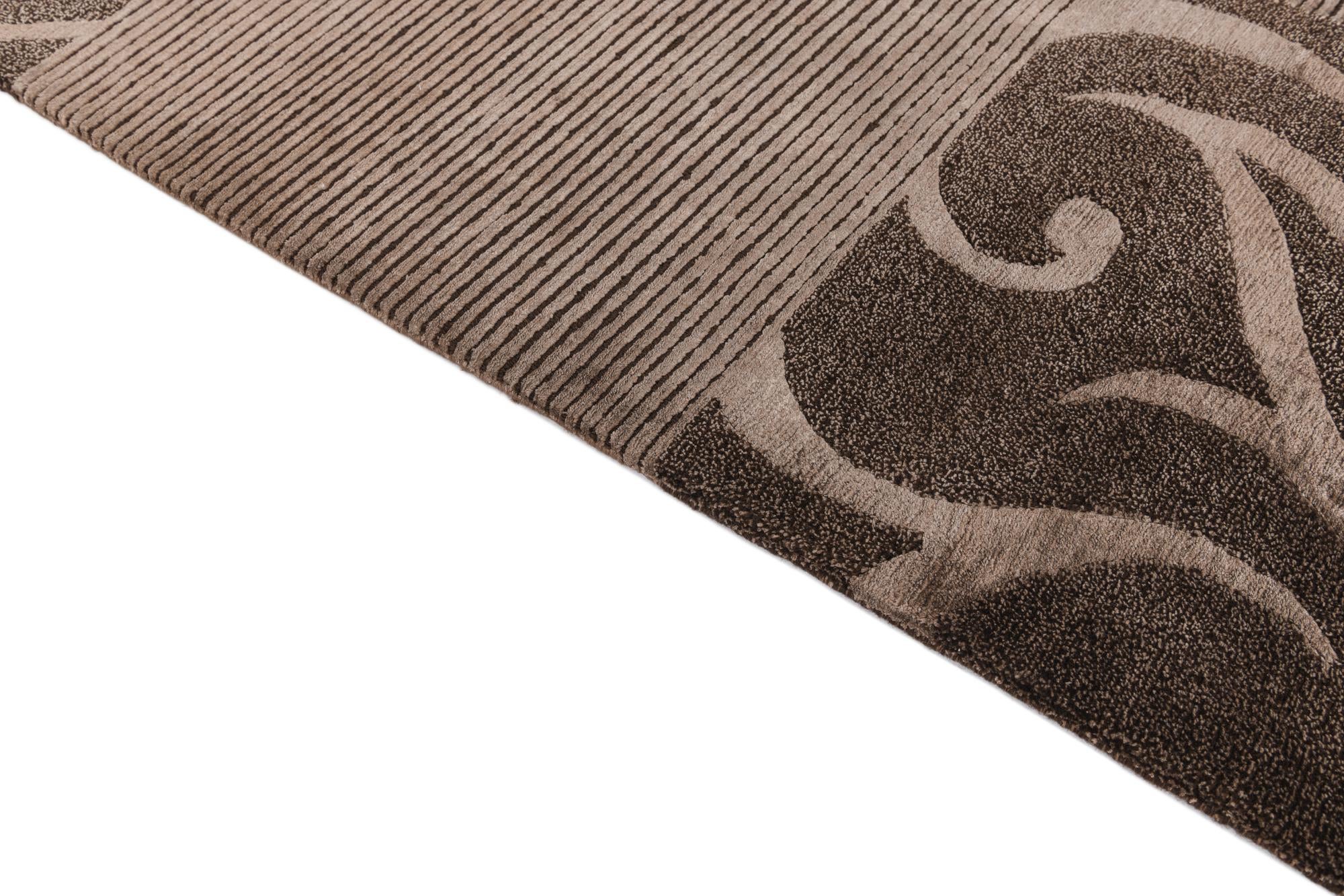 6' 8 x 10' Hand Knotted Darya Wool Rug