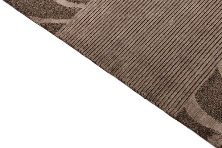 6' 8 x 10' Hand Knotted Darya Wool Rug