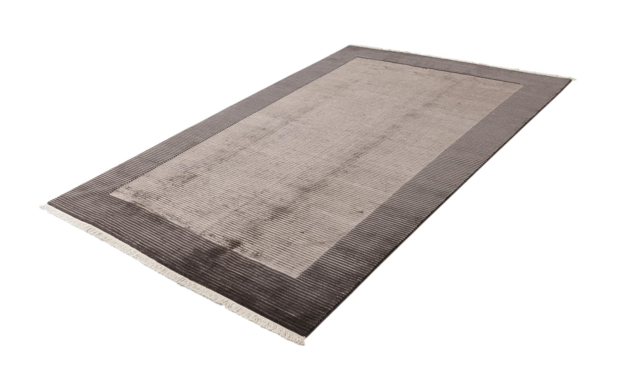 6' 6 x 9' 10 Hand Knotted Darya Wool Rug