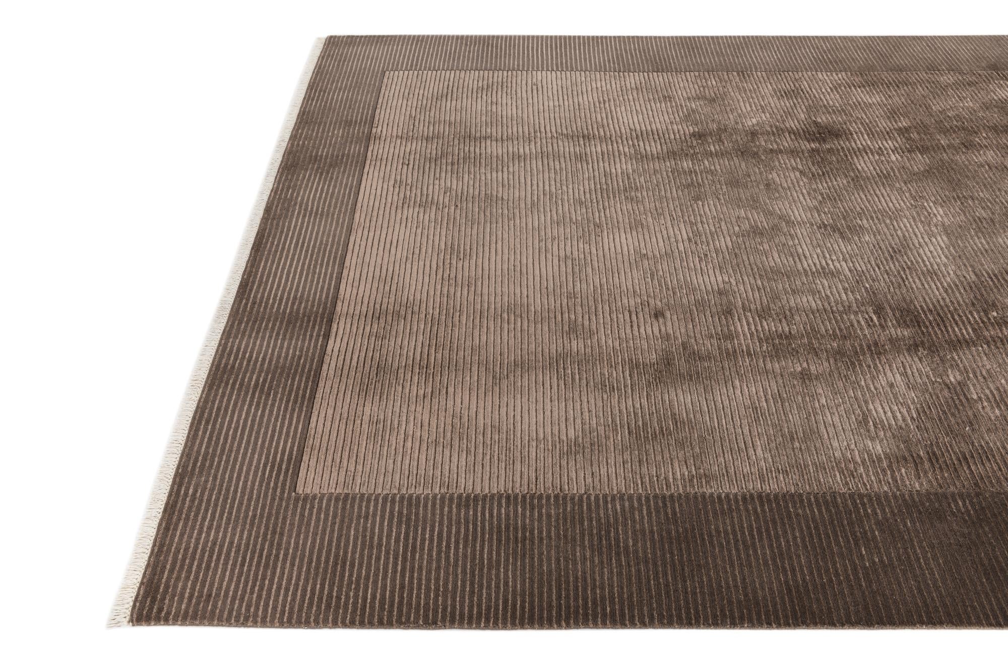 6' 6 x 9' 10 Hand Knotted Darya Wool Rug