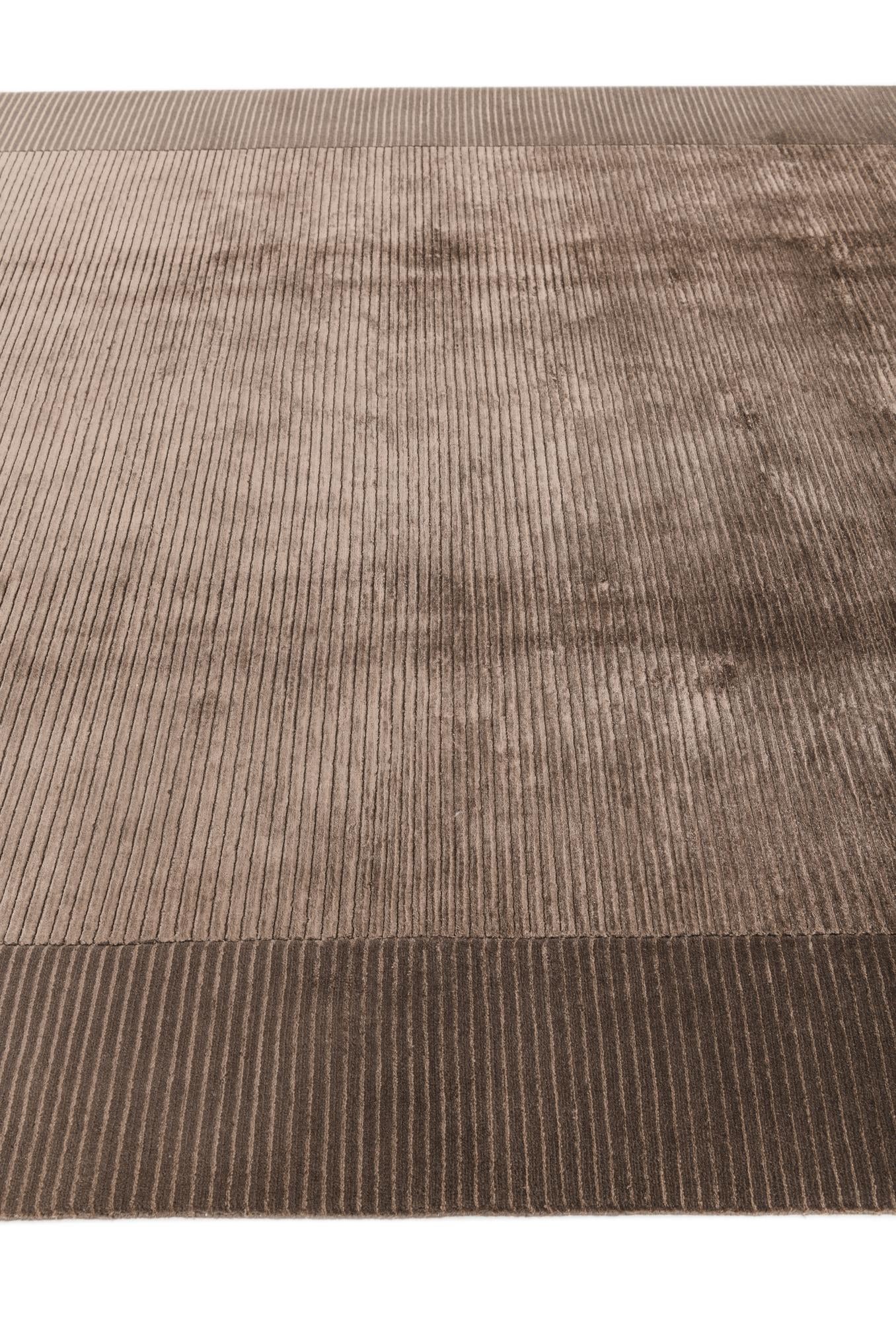 6' 6 x 9' 10 Hand Knotted Darya Wool Rug
