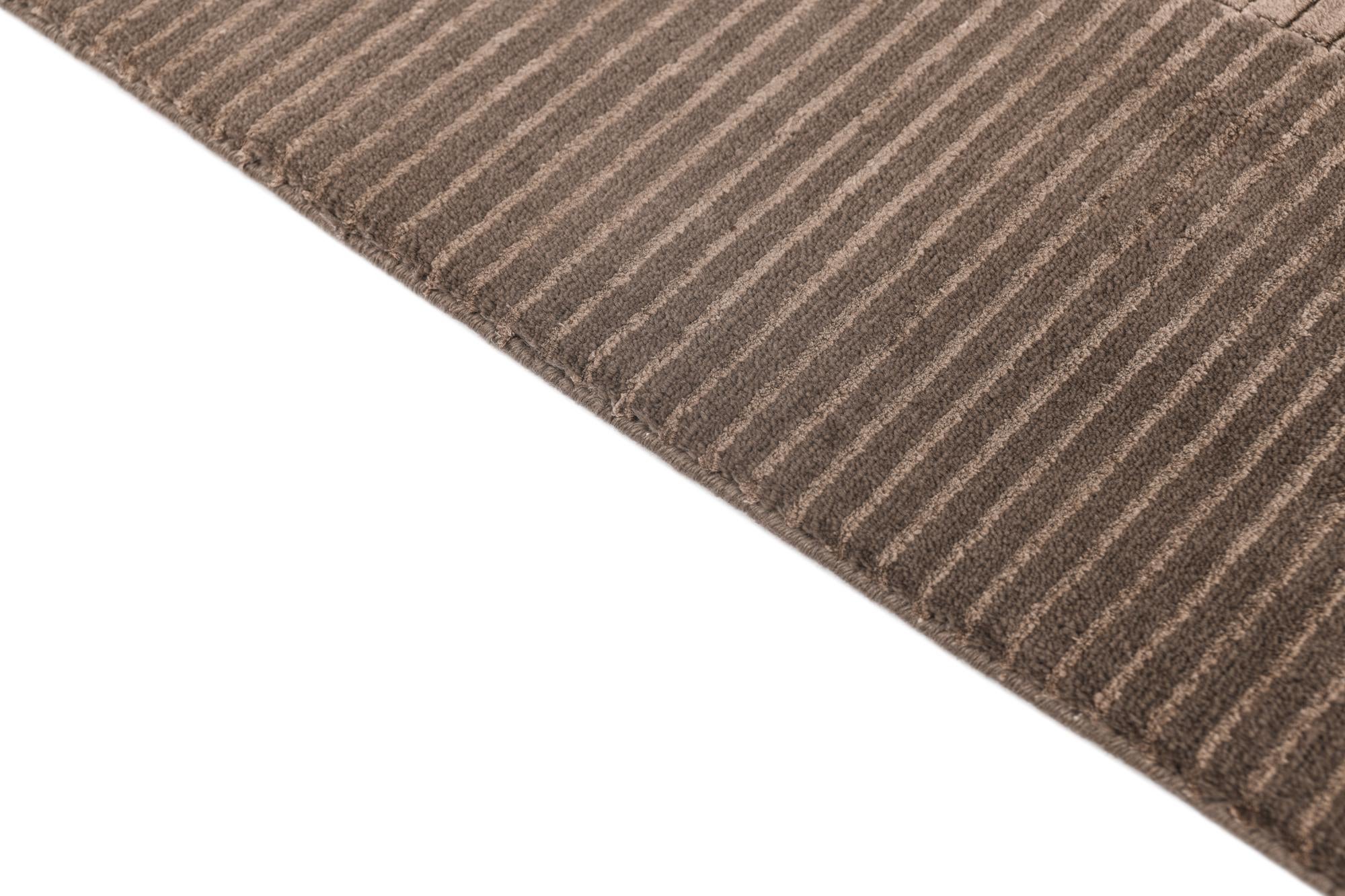 6' 6 x 9' 10 Hand Knotted Darya Wool Rug