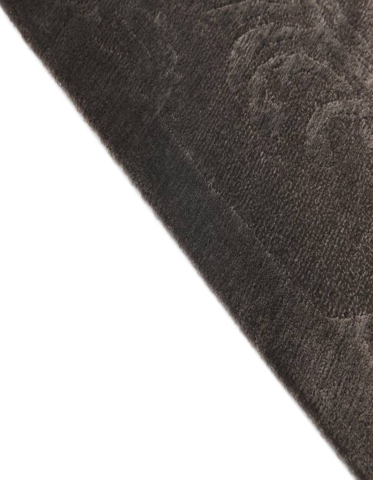 Detail image of 6' 7 x 10'  Hand Knotted Darya Wool Rug