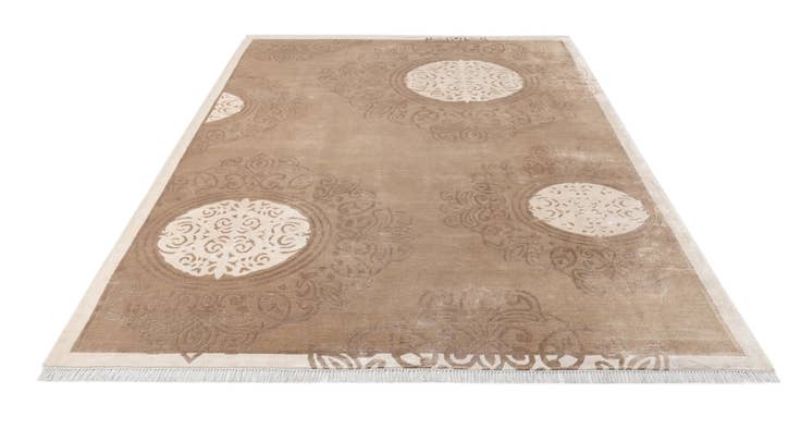 Detail image of 6' 11 x 10' 2 Hand Knotted Darya Wool Rug