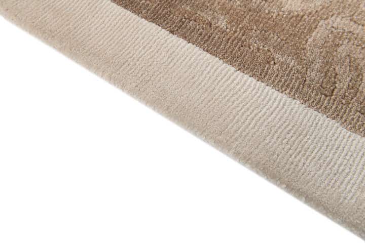 6' 11 x 10' 2 Hand Knotted Darya Wool Rug