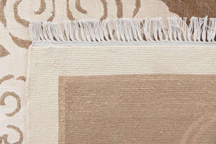 6' 11 x 10' 2 Hand Knotted Darya Wool Rug
