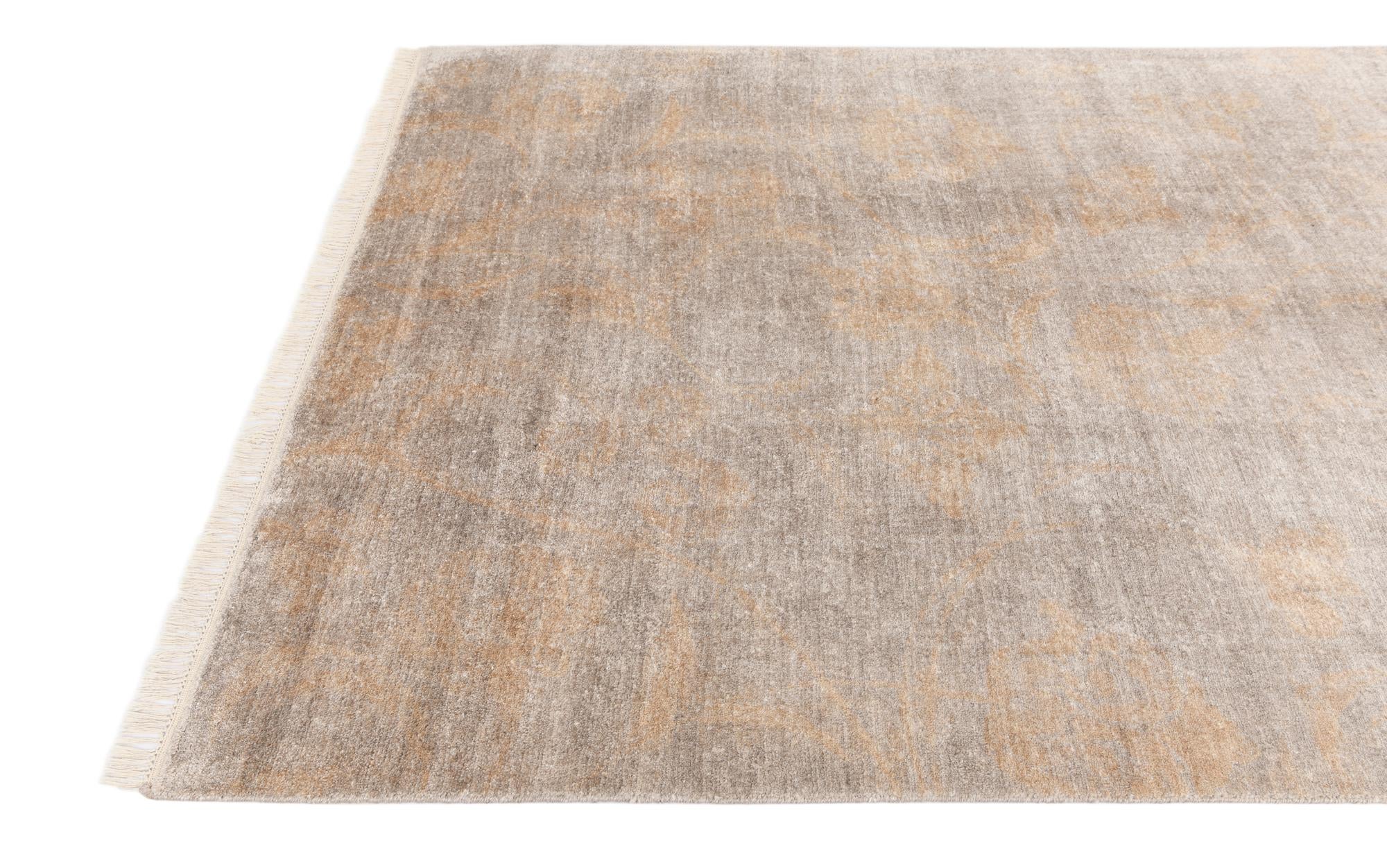 6' 8 x 9' 2 Hand Knotted Darya Wool Rug