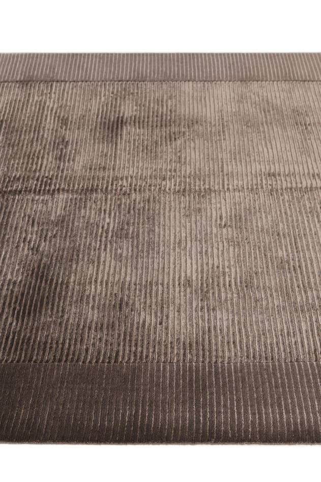 Detail image of 4' 11 x 6' 8 Hand Knotted Darya Wool Rug