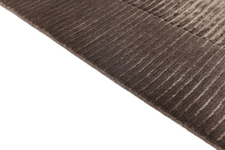 Detail image of 4' 11 x 6' 8 Hand Knotted Darya Wool Rug