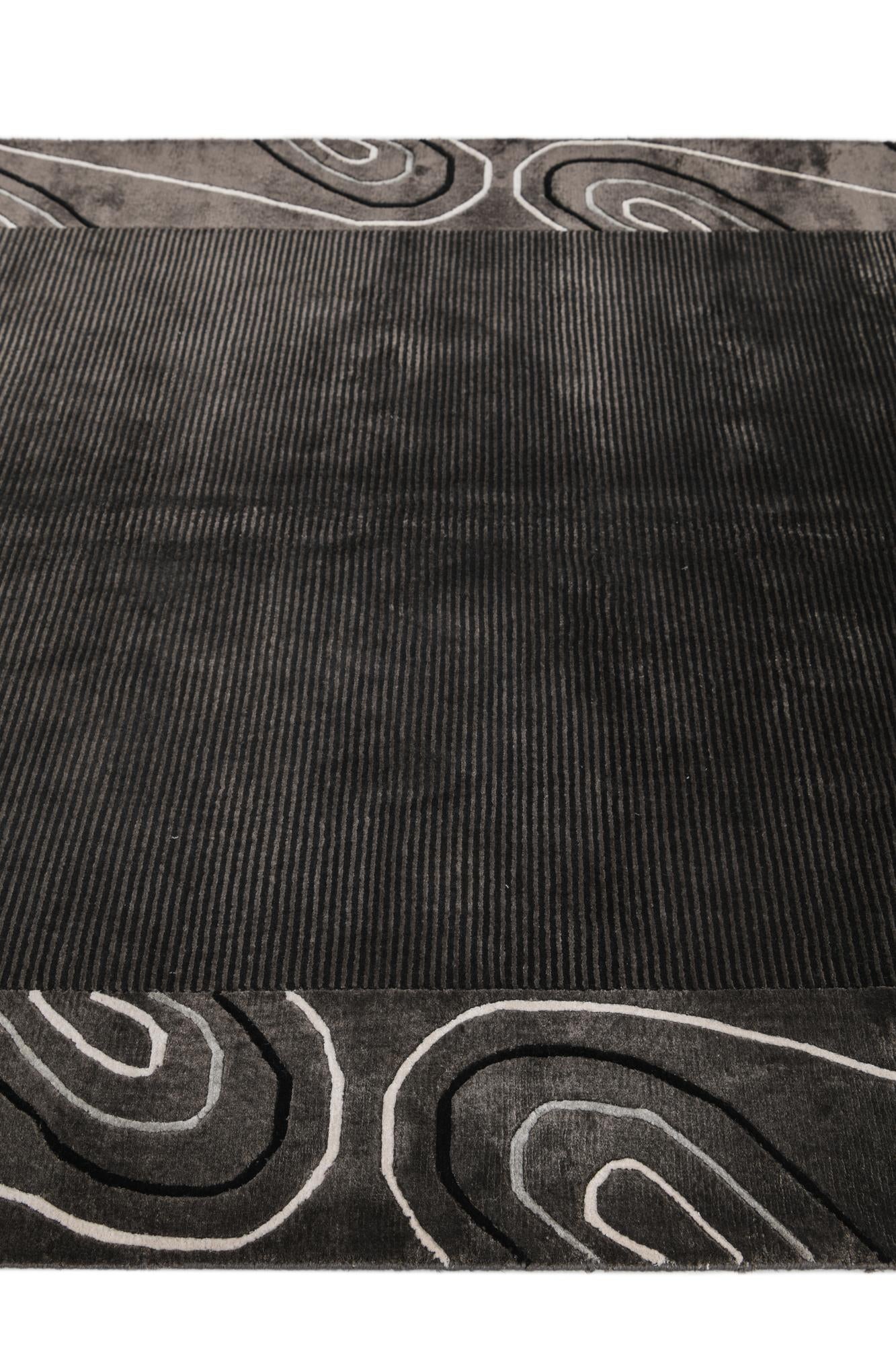 4' 11 x 6' 7 Hand Knotted Darya Wool Rug