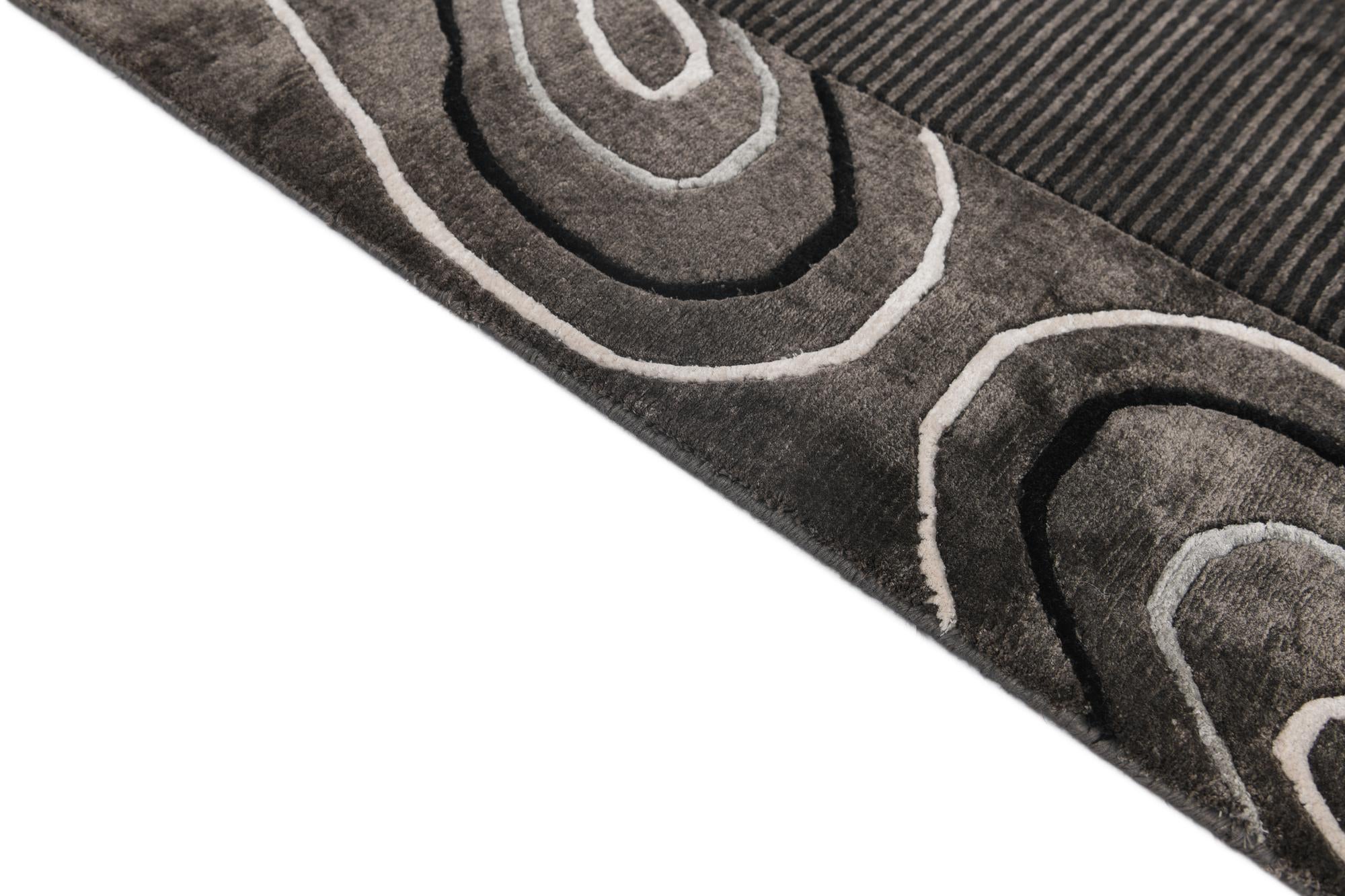 4' 11 x 6' 7 Hand Knotted Darya Wool Rug