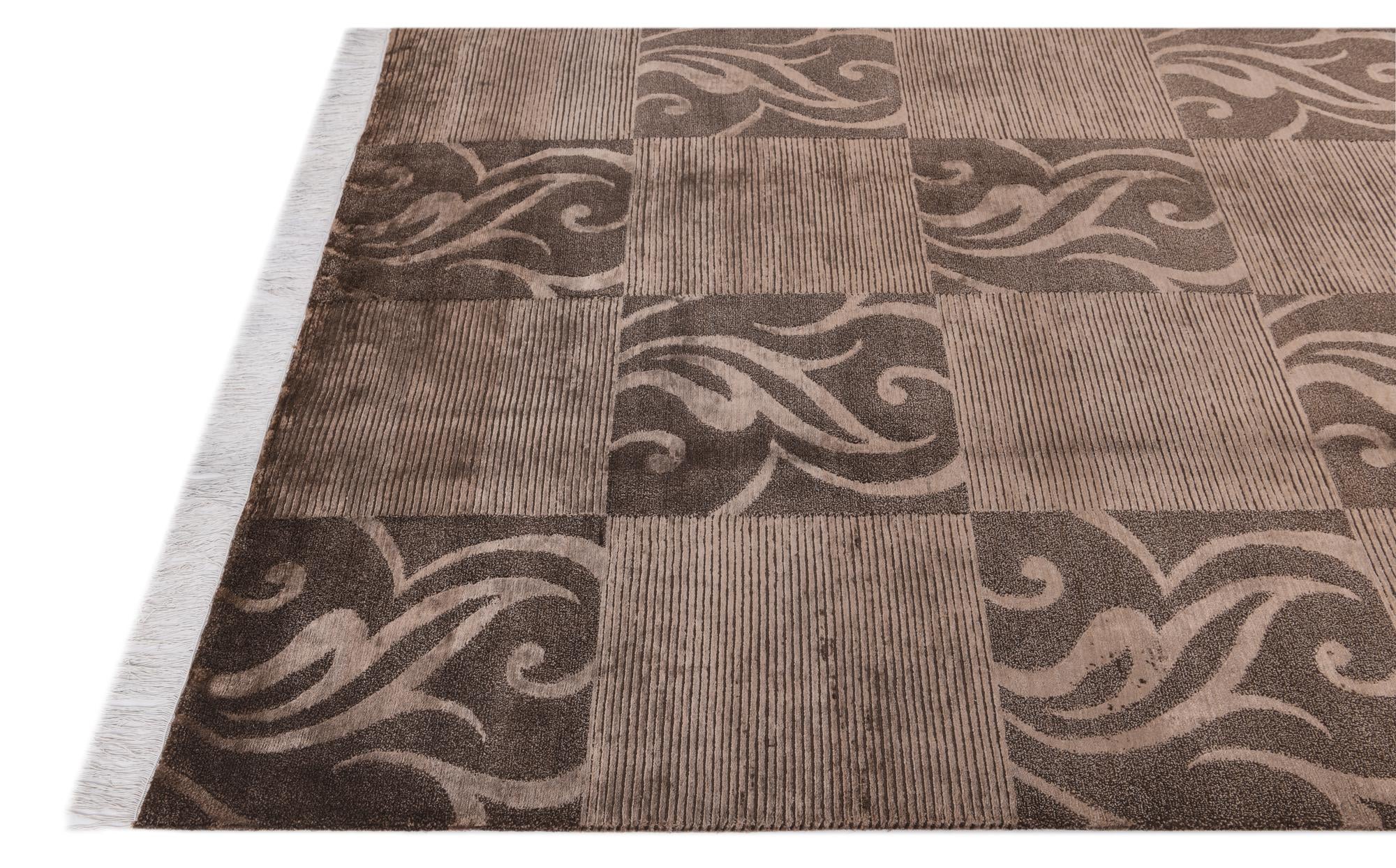 5' 9 x 7' 10 Hand Knotted Darya Wool Rug
