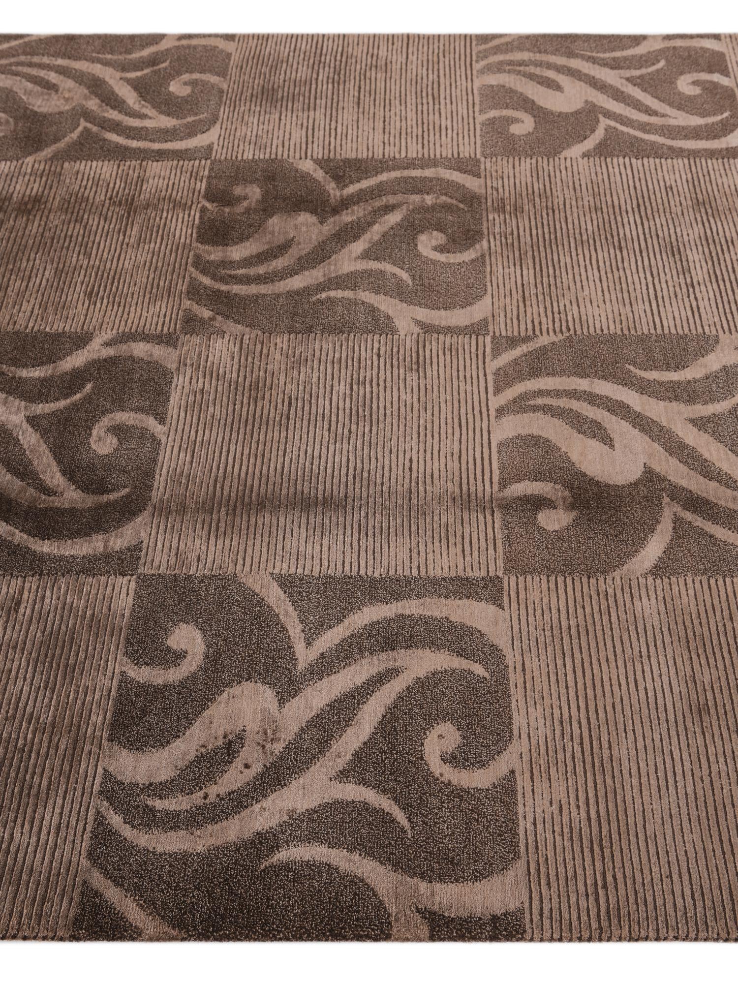 5' 9 x 7' 10 Hand Knotted Darya Wool Rug