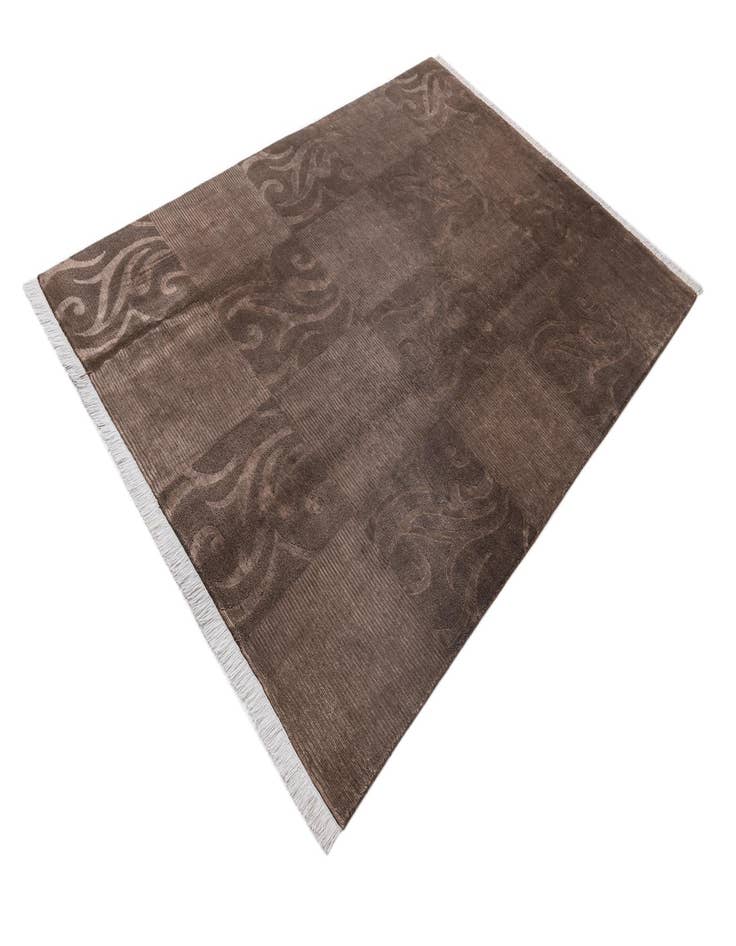 Detail image of 5' 8 x 8' Darya Rug