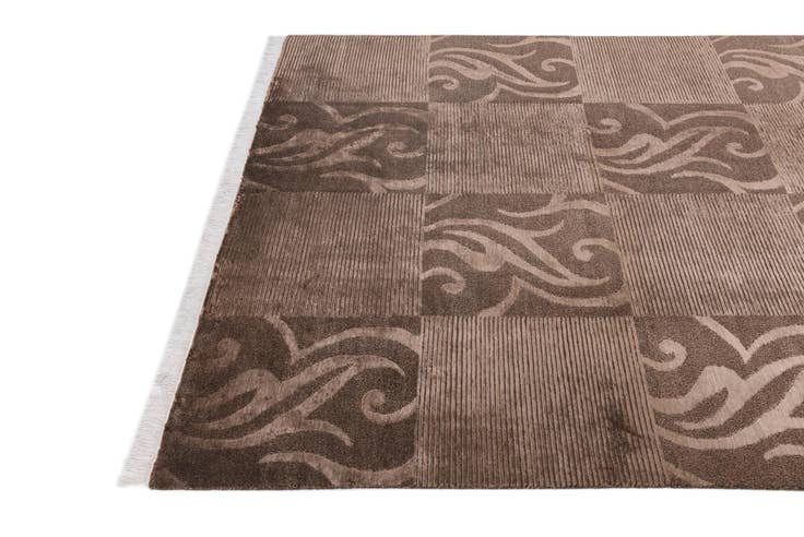 Detail image of 5' 8 x 8' Darya Rug