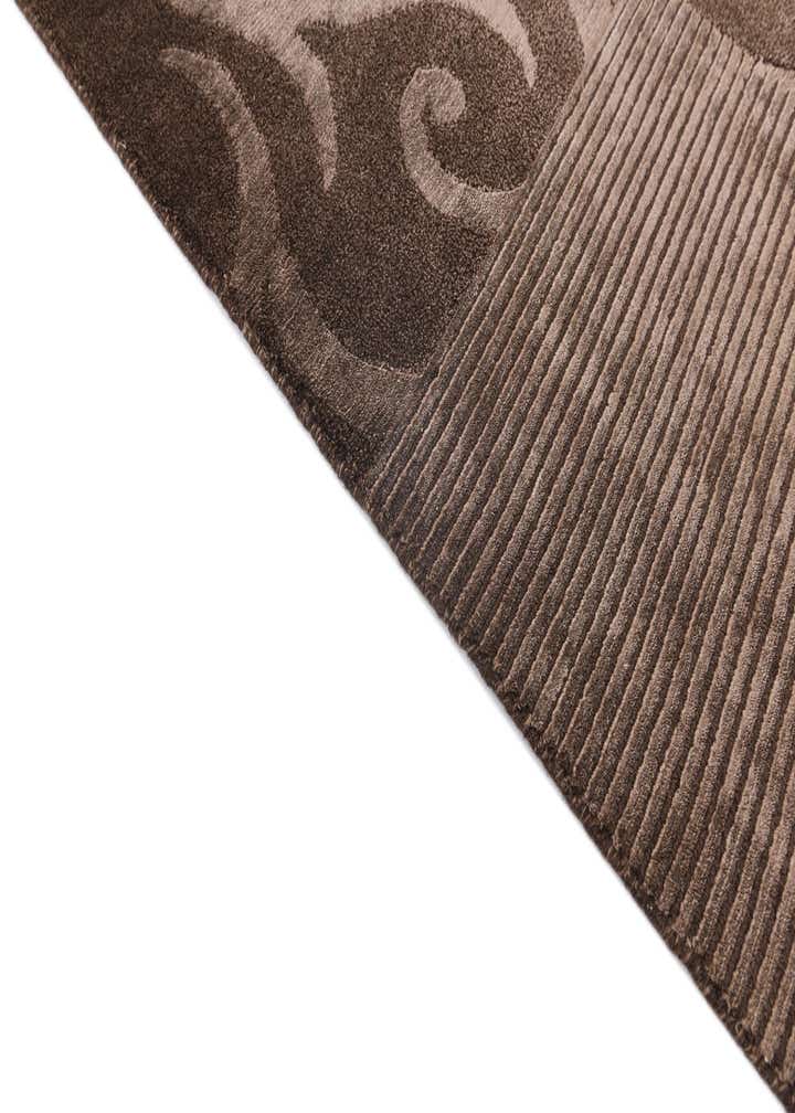 5' 8 x 8' Darya Rug