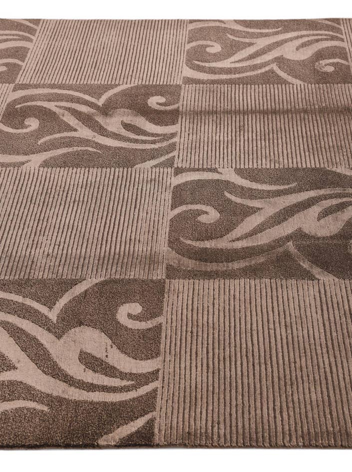 Detail image of 5' 8 x 8' Darya Rug