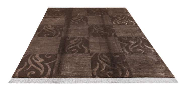 5' 9 x 8' Darya Rug