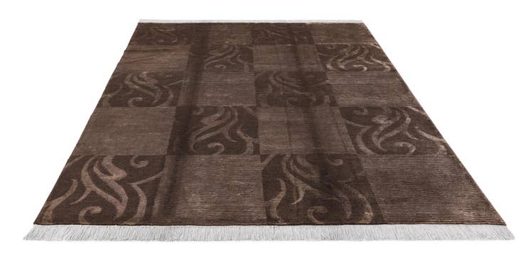 Detail image of 5' 9 x 8' Darya Rug