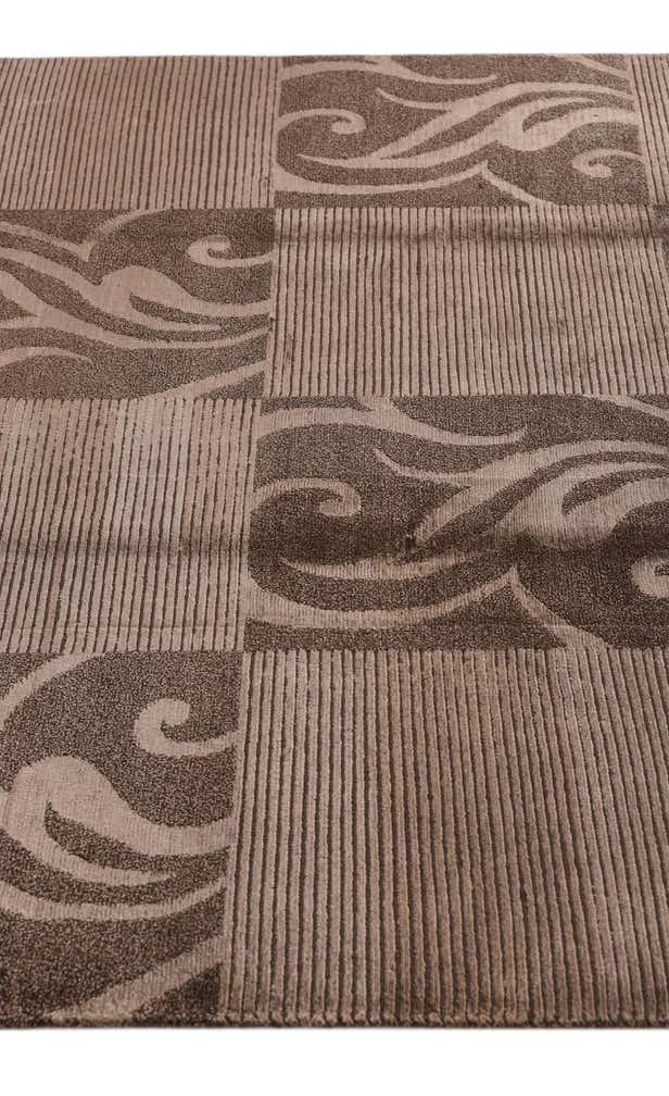 5' 9 x 8' Darya Rug