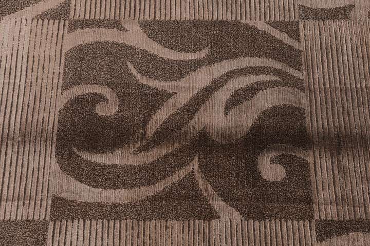 5' 9 x 8' Darya Rug