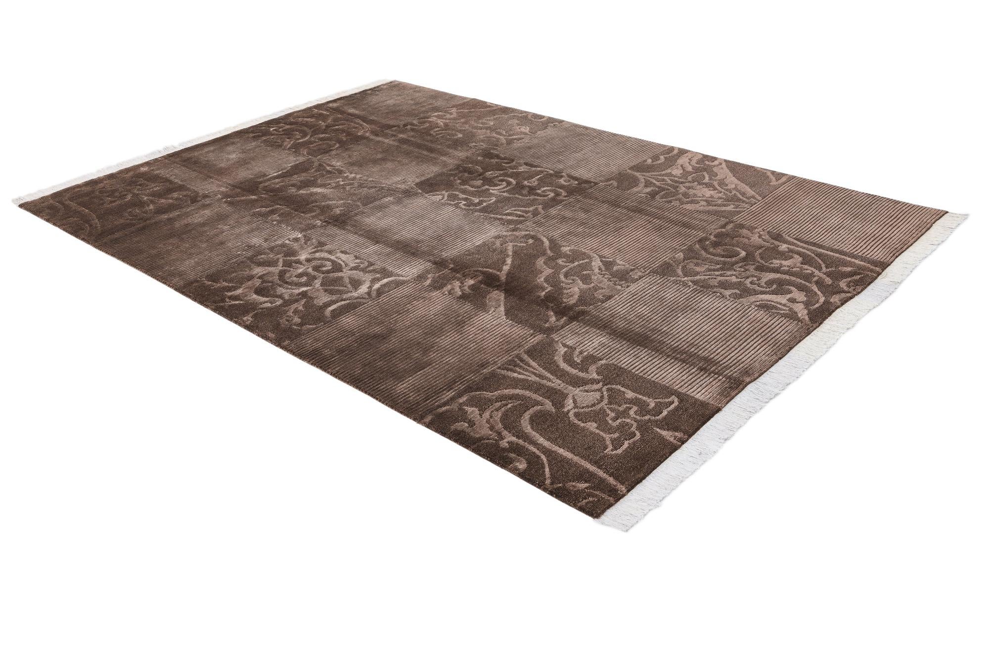 5' 5 x 8' Darya Rug