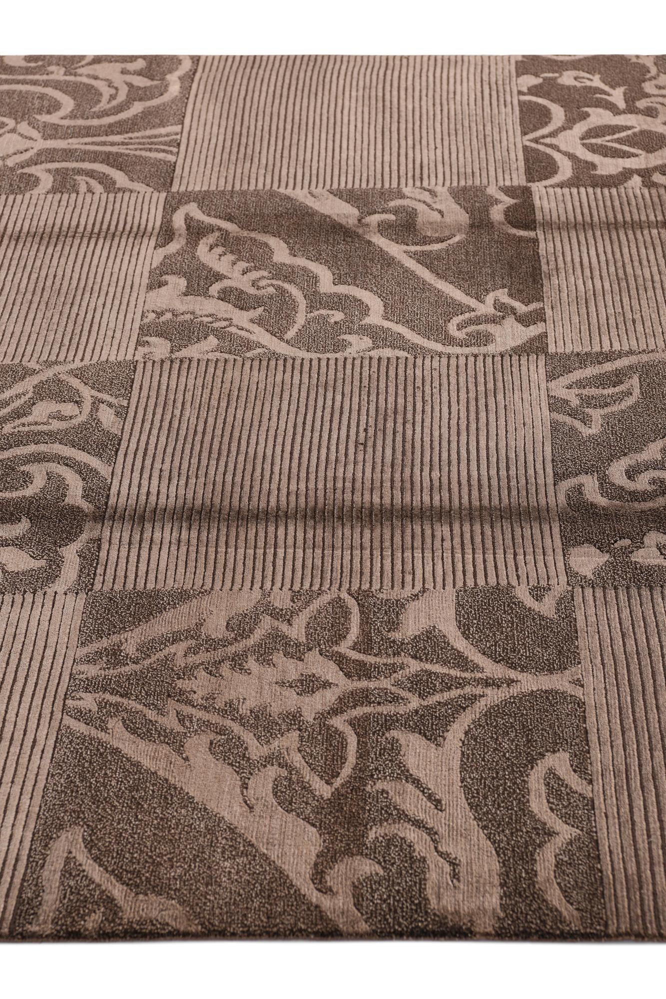 5' 9 x 8' Darya Rug
