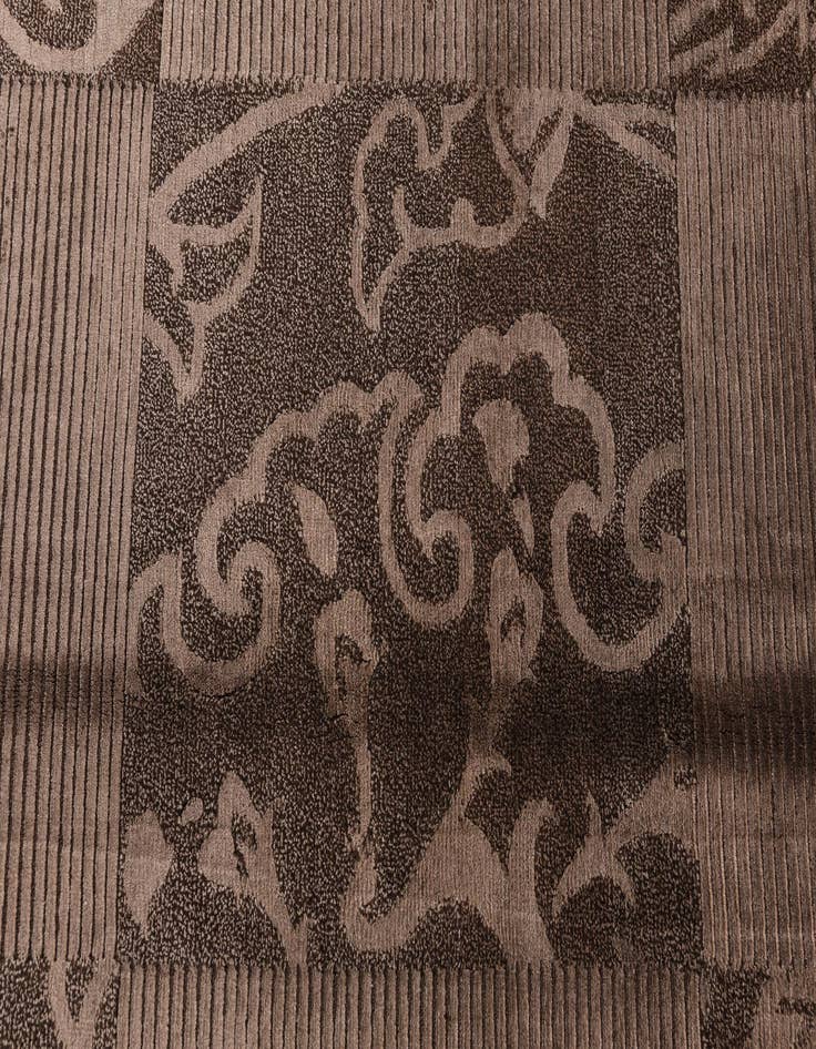 Detail image of 5' 9 x 8' Darya Rug