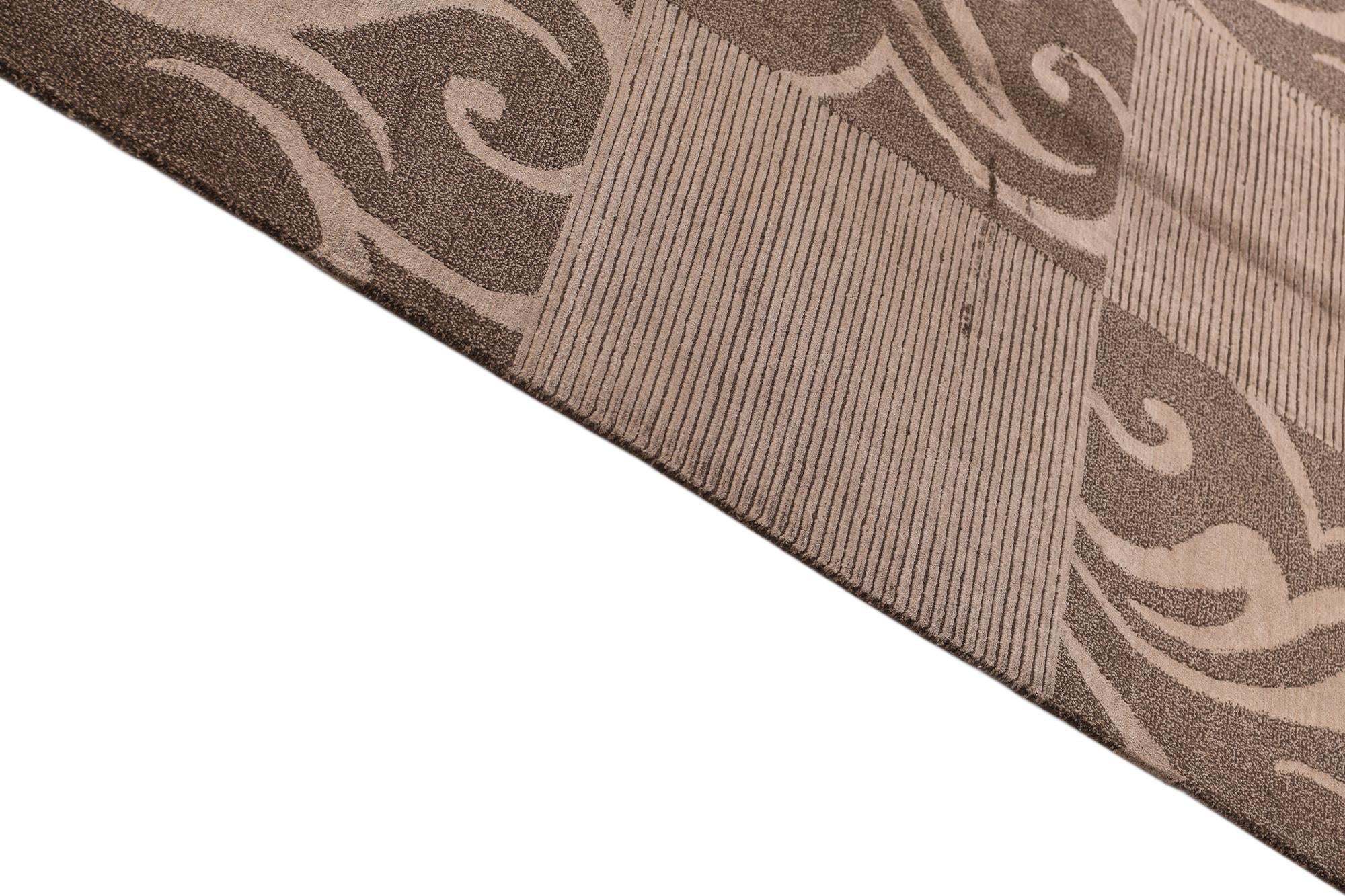5' 8 x 8' 2 Darya Rug