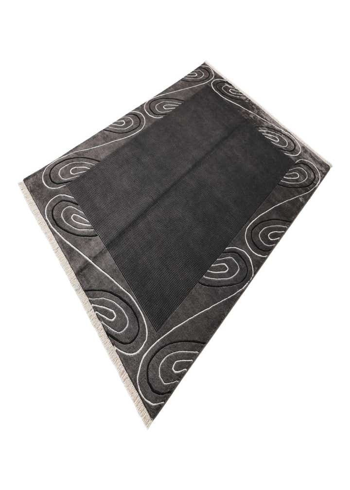 4' 7 x 7' 10 Hand Knotted Darya Wool Rug