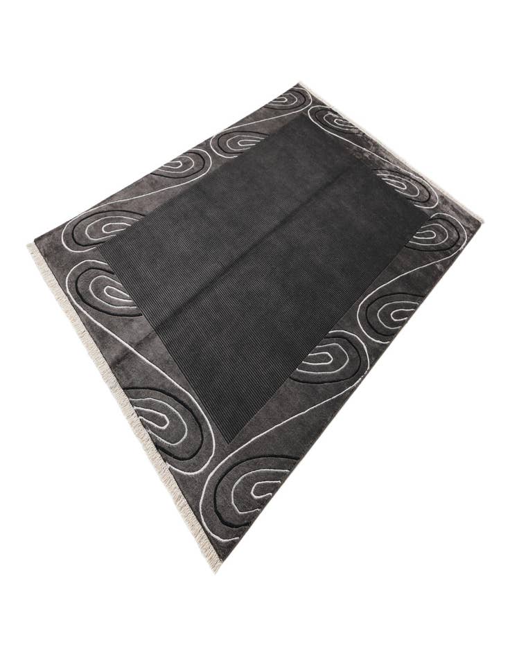 Detail image of 4' 7 x 7' 10 Hand Knotted Darya Wool Rug