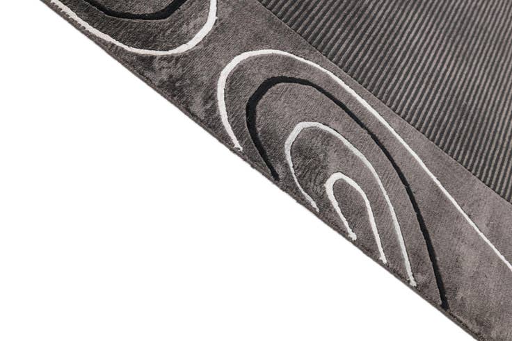 Detail image of 4' 7 x 7' 10 Hand Knotted Darya Wool Rug