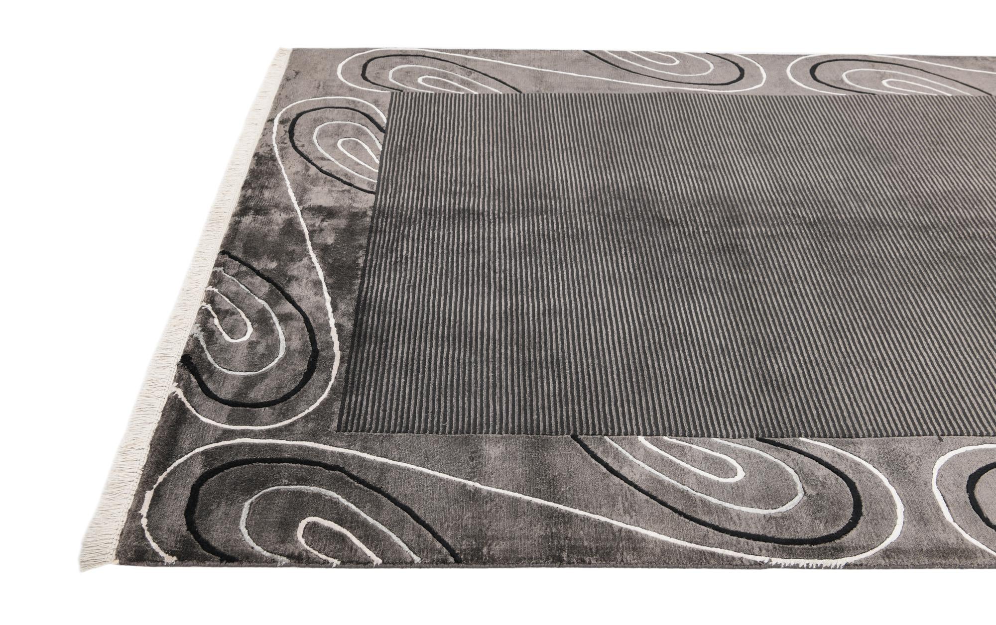 5' 6 x 7' 10 Hand Knotted Darya Wool Rug
