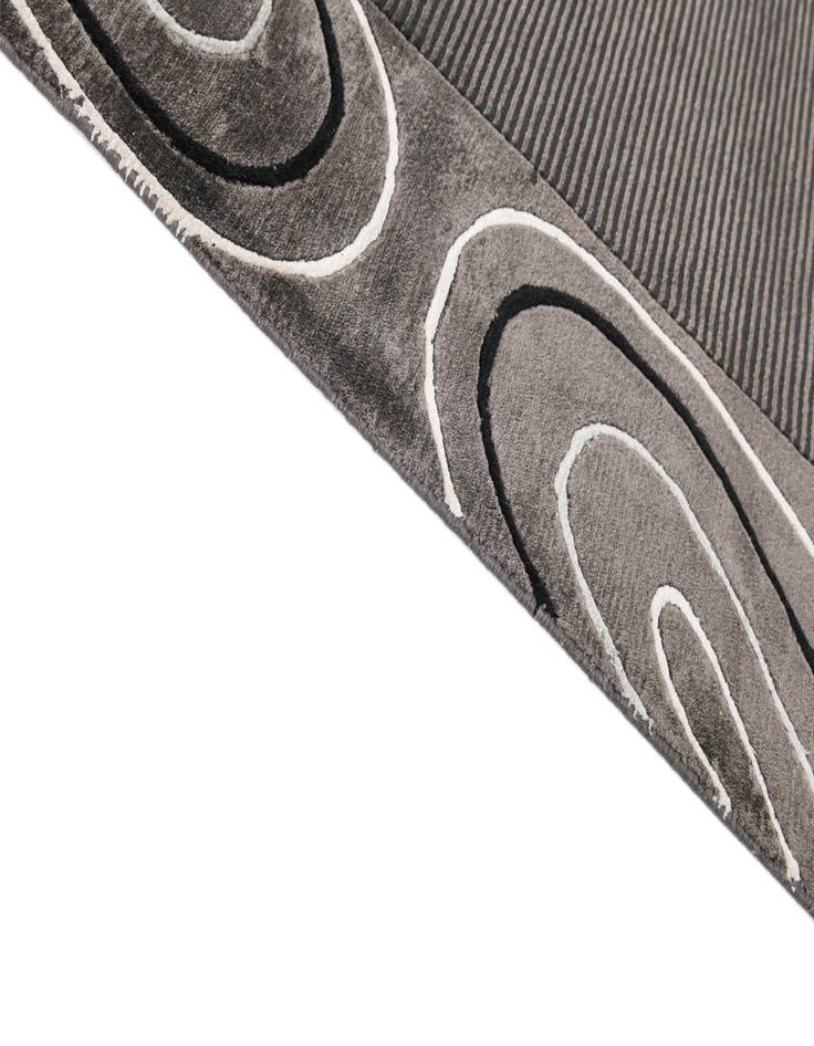 Detail image of 5' 6 x 7' 10  Hand Knotted Darya Wool Rug