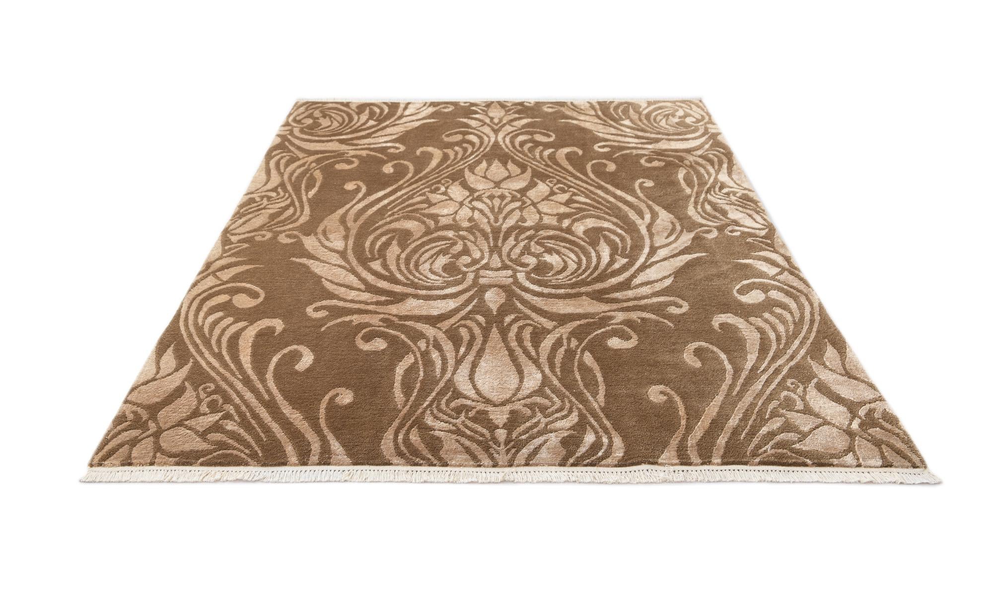 5' 7 x 7' 10 Hand Knotted Darya Wool Rug