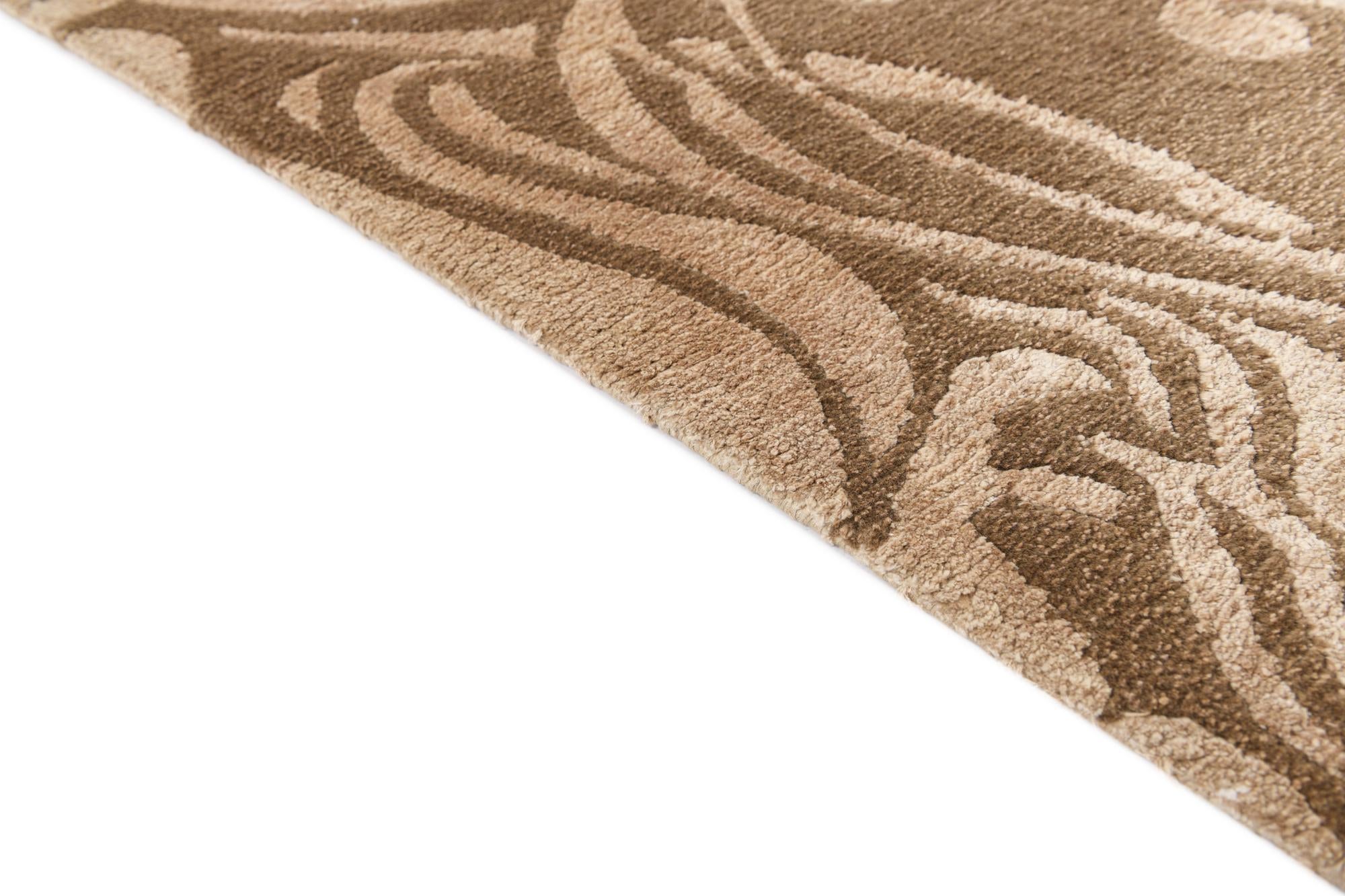 5' 7 x 7' 10 Hand Knotted Darya Wool Rug