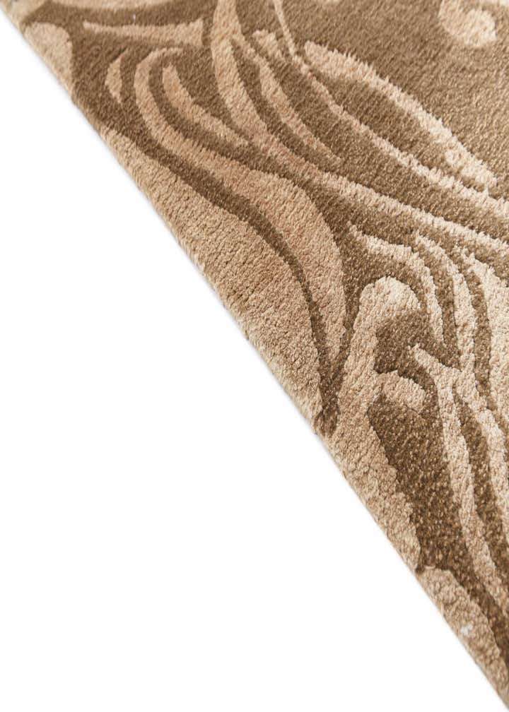 5' 7 x 7' 10 Hand Knotted Darya Wool Rug